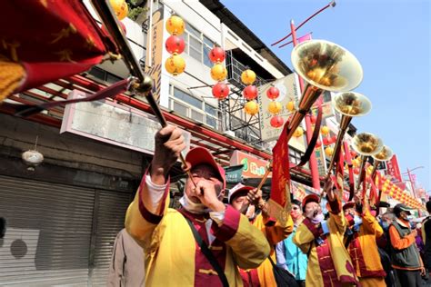 嘉義新港奉天宮媽祖起駕遶境祈福 縣長翁章梁：祈求媽祖保佑台灣平安、世界和平！ 台灣華報