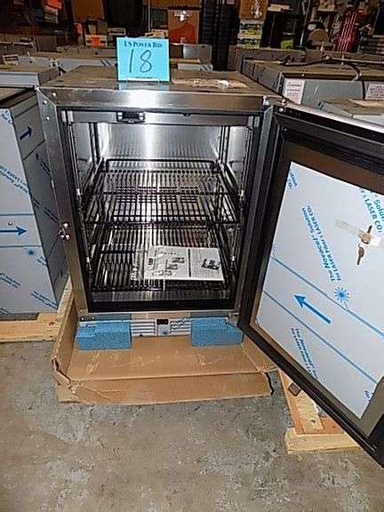 Perlick Undercounter Refrigerator - US Power Bid