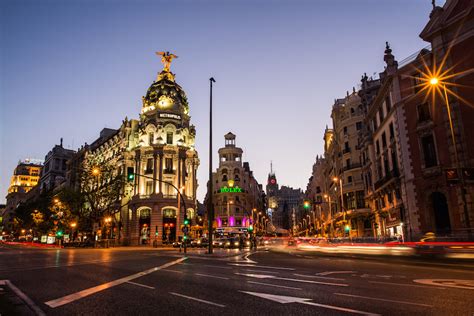 10 Top Tourist Attractions in Madrid (with Map & Photos) - Touropia