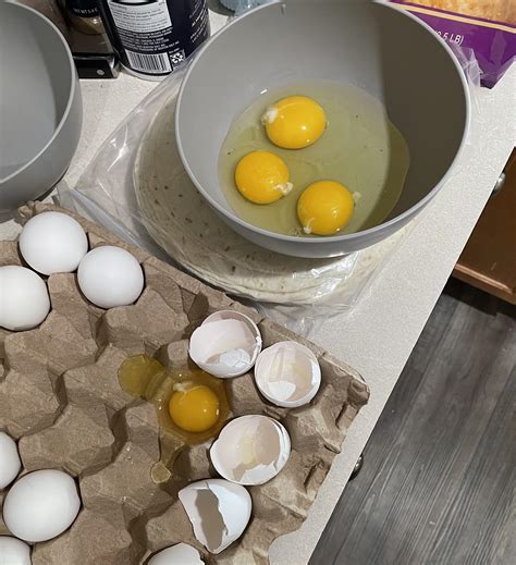 You’ll never guess what kind of day I’m having. Cracked egg in the