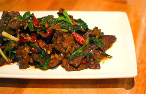 B130b Boeuf épicé Sauté à La Menthe Et Poivre De Sichuan Paperblog