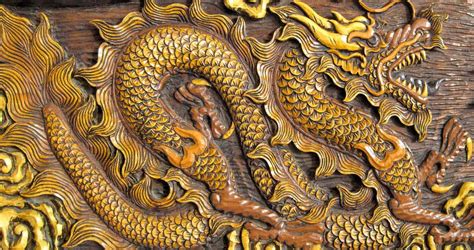 Chinese wooden dragon carving - Tales by Trees