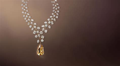 L'INCOMPARABLE | Pear shaped diamond, Diamond necklace, Jewelry