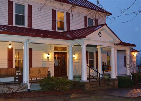 Appalachian Trail hikers say, "Eat at The Homeplace" - AppalachianTrail.com