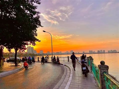 Discover West Lake Hanoi The Most Famous Destination In Hanoi