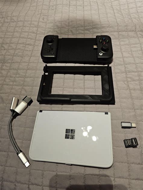 Surface duo gaming setup : r/MoreThanJustAPhone