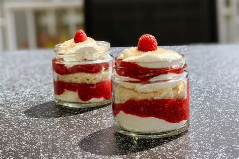 Himbeer Dessert Mit Mascarpone Rezept Mascarpone Dessert Himbeer Dessert Himbeer