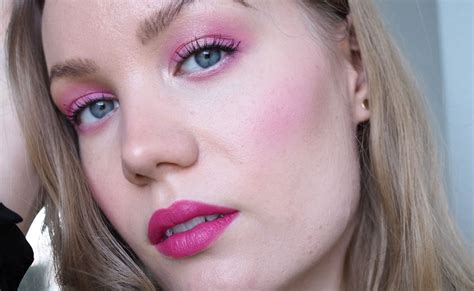 Pink makeup for Valentine's Day - tutorial - Charlotta Eve