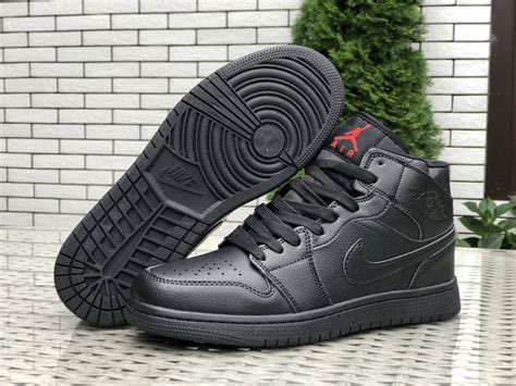 Кроссовки мужские Nike Air Jordan черные кожаные демисезонные высокие ...
