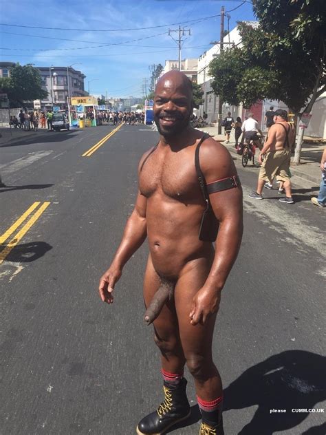 Public Nude Men Big Cock Exposed The Brotherhood Of Pleasure