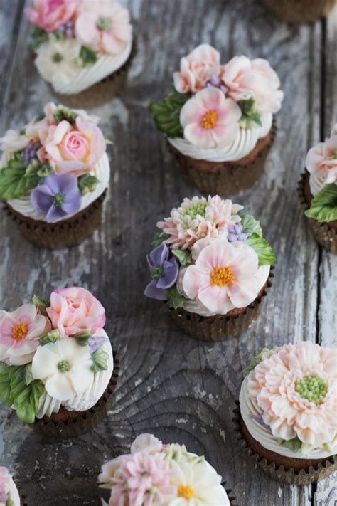 Beautiful Flower Cupcakes