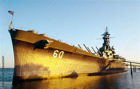 Uss Alabama Ww2 Battleship On Display At Battleship Memorial Park On