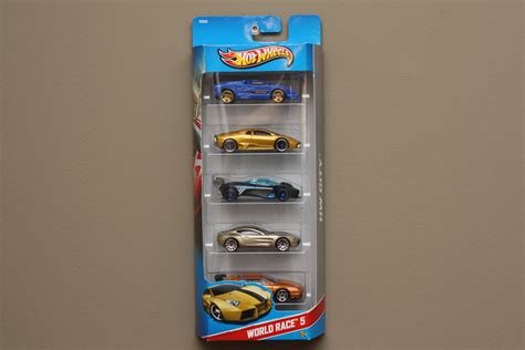 Hot Wheels HW City World Race Pack Lamborghini Mazda Aston Martin Lotus