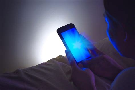 Ask The Doctors Screen Time Blue Light Warm Light Melatonin Sleep