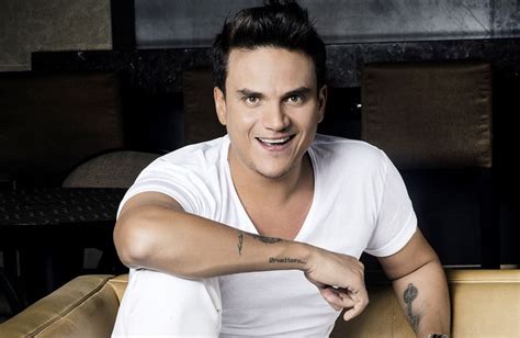 Silvestre Dangond llega con su nuevo álbum Intruso Zona Captiva