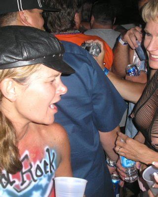 Meanwhile At The Sturgis Bike Rally Porn Pictures XXX Photos Sex Images PICTOA