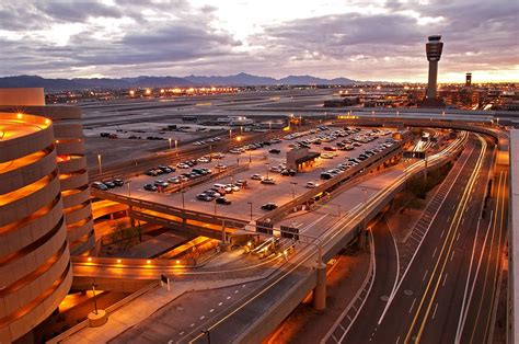 Maximizing Rewards and Discounts on Airport Parking - The Points Guy