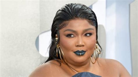 Lizzo Says ‘i Quit’ After Claiming She Feels ‘the World Doesn’t Want Me In It’ Anglo Celt