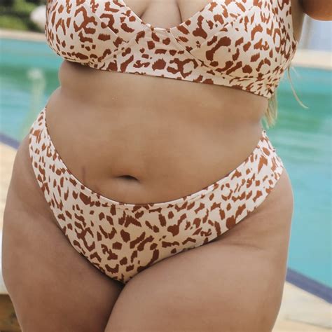 Biquíni Cortininha Plus Size Onça Nude