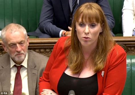 Labour Shadow Minister Angela Rayner A Grandmother At 37 Daily Mail