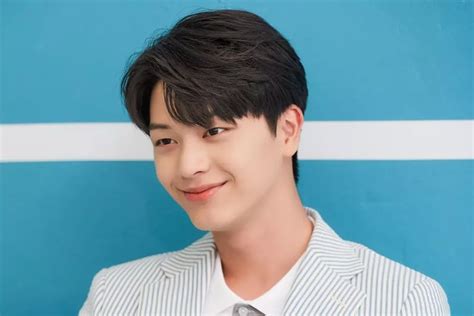 Yook Sungjae De Btob Confirmado Para Liderar Un Nuevo Drama Basado En