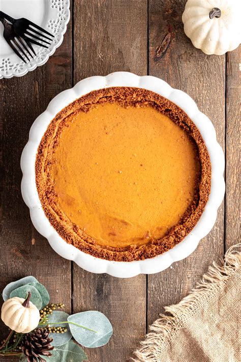 How To Make Pumpkin Pie With Graham Cracker Crust A Sparkle Of Genius