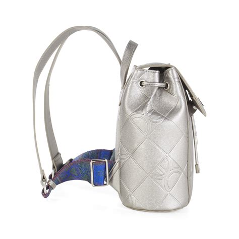 Mochila Cloe Mediana Troquelado A Rombos Color Inox Cloe Factory Store