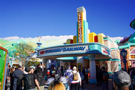 Breaking Standby Queue Available For Mickey Minnies Runaway Railway