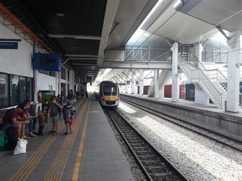 KTM Komuter Train at Padang Besar Station | Malaysia Trains