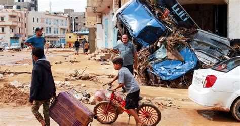 Libya Floods 10 000 People Feared Dead After Derna Dams Collapse