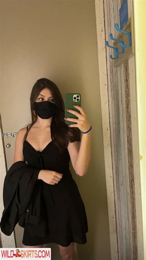 20 Hot Photos By Yayahuz