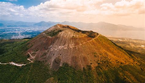 Terremoto Sul Vesuvio Il 5 Luglio Scossa 2 3 Di Magnitudo Nella Notte