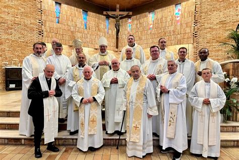 Laugurio Della Chiesa Di Albano Al Vescovo Gaetano Bonicelli Per Il 75