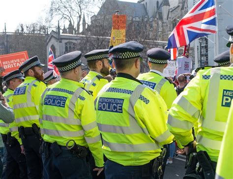 Pro Brexit Campaigners Clash With Police At Parliament Square London