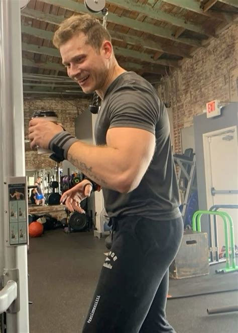 Oliver Stark Stark Hot Studs Oliver