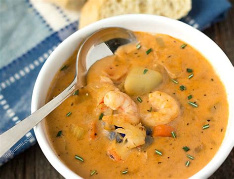 Creamy Seafood Chowder W Homemade Seafood Stock Its Yummi