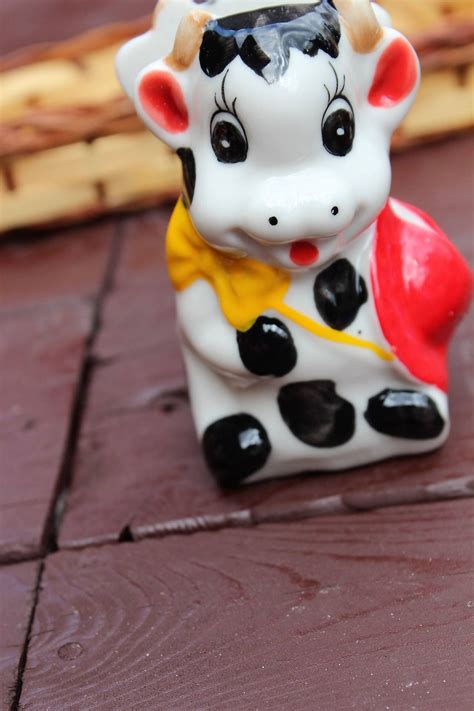 Vintage Ceramic Cows Salt Pepper Shakers Napking Holder With Etsy