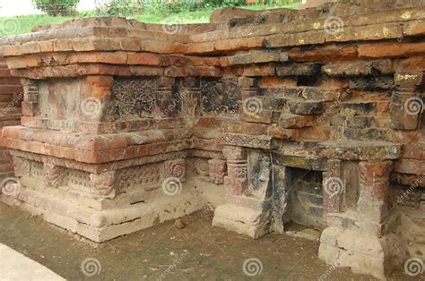 Hindu Temple at Varanasi India Stock Photo - Image of banaras, ghat ...