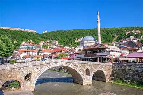 Ganztagestour von Tirana nach Prishtina und Prizren zur Verfügung