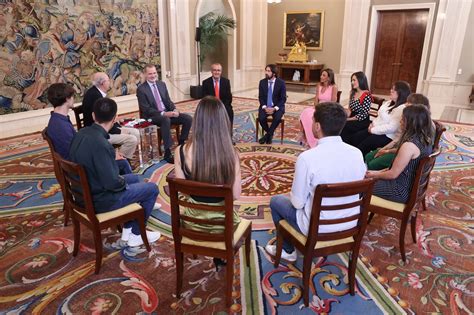 Inicio Actividades y Agenda Audiencia a la primera promoción del