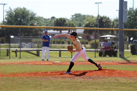 Galleries > Florida 10-14 (London Badgers)