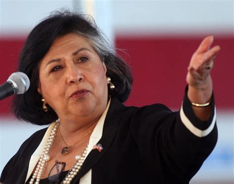 Gloria Molina Groundbreaking La Lawmaker Dies At 74 Daily News