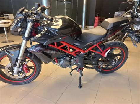 Used Benelli Tnt 150i 2023 Bike For Sale In Lahore 479989 Pakwheels