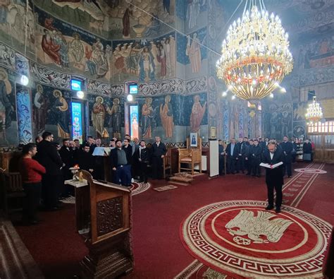 Cântarea este darul lui Dumnezeu În Mitropolia Olteniei au început