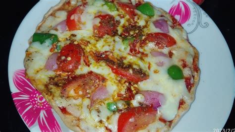 तावे पर रोटी पिज़्ज़ा बनाने के सबसे बेस्ट तरिका रेसपी Tava Roti Pizza