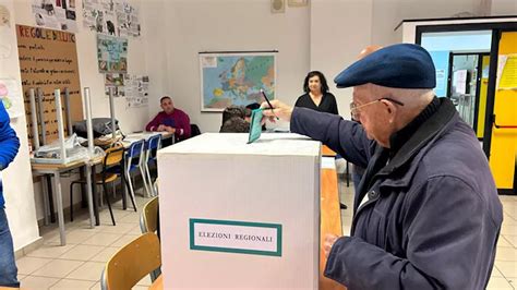 Forza Italia Elezioni Regionali In Basilicata Alle 12 Affluenza Al 9