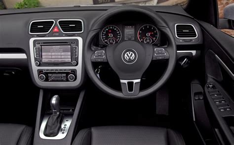 Volkswagen eos interior photos