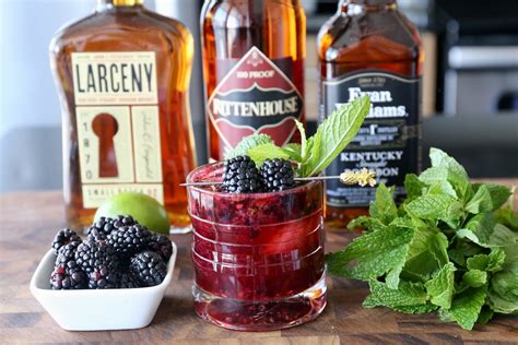 Blackberry Bourbon Whiskey Smash Cocktail Drink Recipe