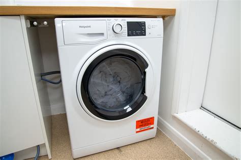 Hotpoint Ndb W Uk Review High Quality Stain Removal