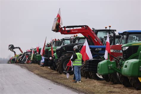 Strajk Rolnik W Lutego W Polsce Blokady Dr G We Wroc Awiu I Na Doln